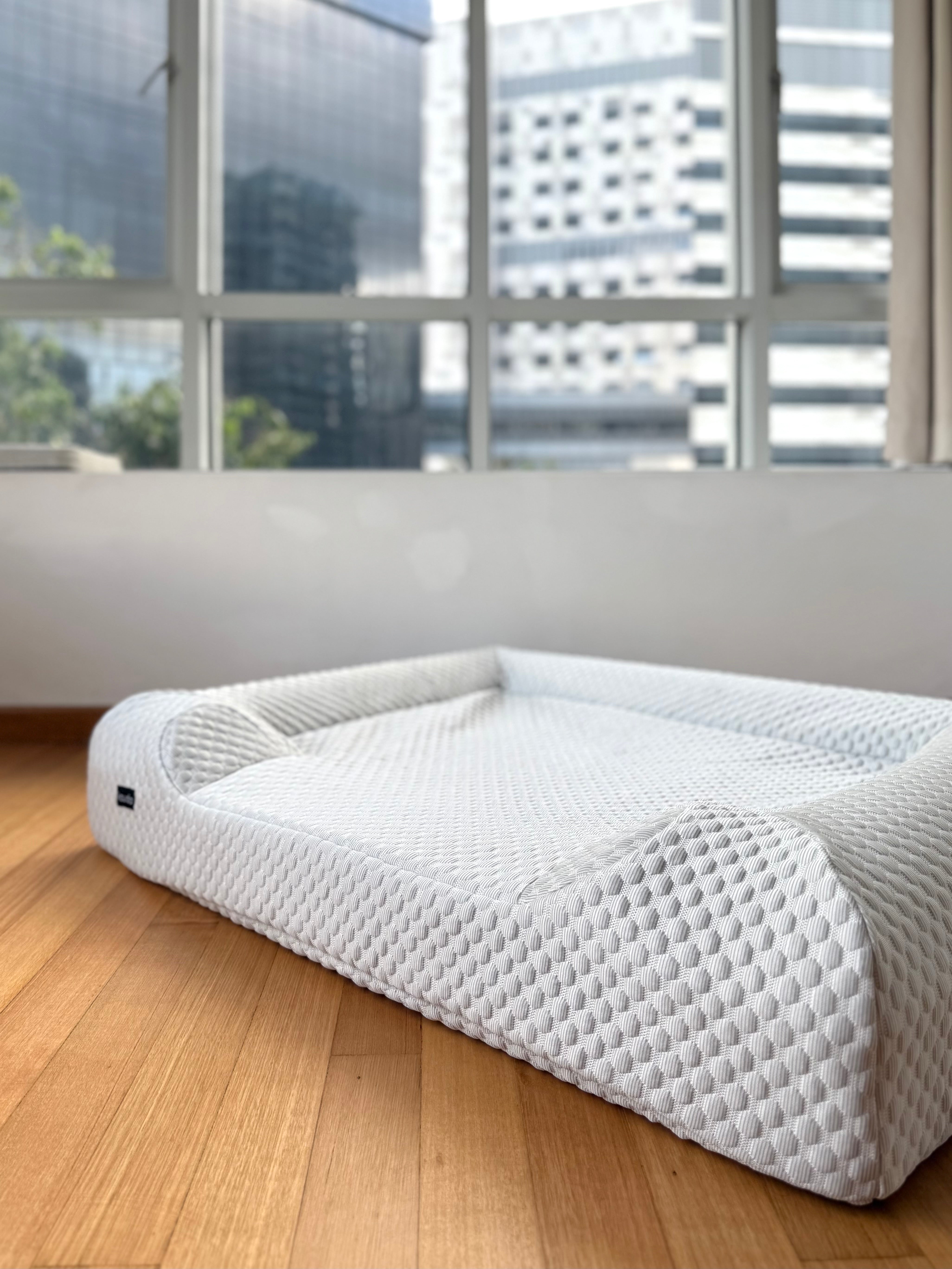 Bundle: Low Entrance Bed + Low Entrance Cooling Cover